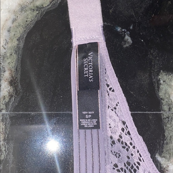 Victoria Secret High neck keyhole Bralette - Picture 3 of 5